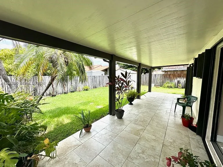 2514 SW 138th Ave #- — Photo 7