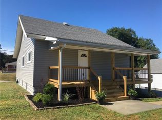 443 4th Ave, New Eagle, PA