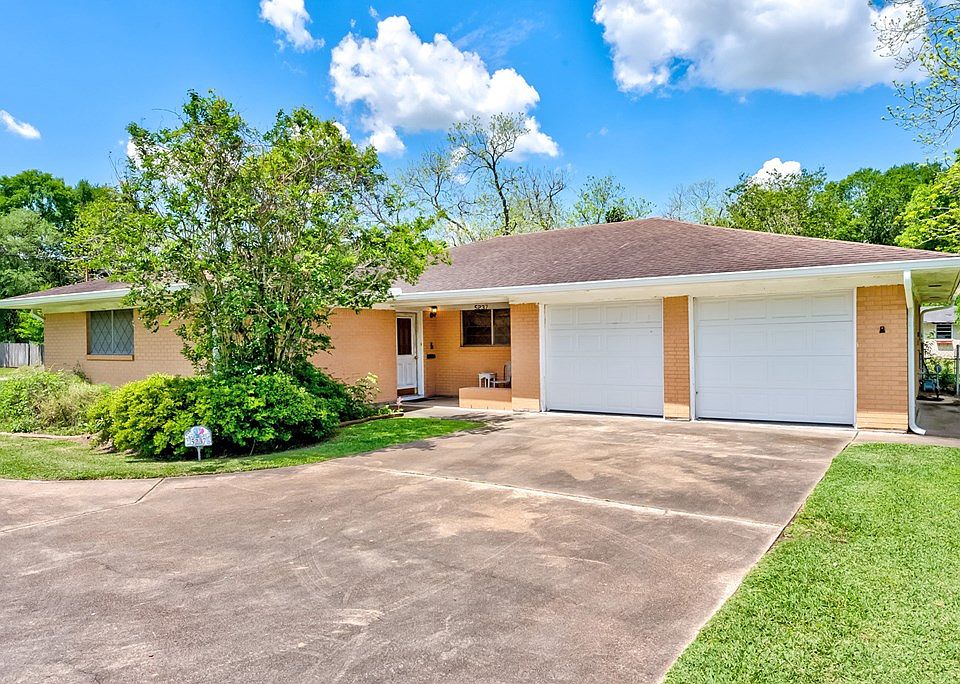 5237 32nd St, Groves, TX 77619 Zillow