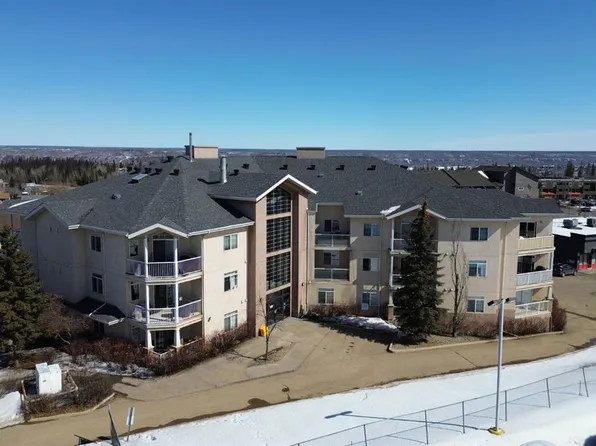 1095 S Timberline Dr #303, Wood Buffalo, AB T9K 1Y7