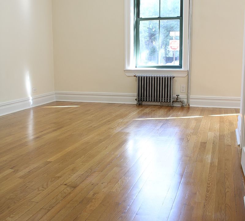 1st image of 523 E 78th St APT 1D