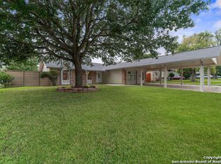 228 Meadow Ln, Schertz, TX 78154
