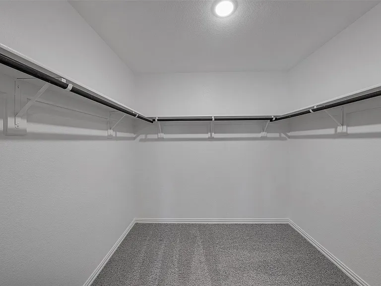 2744 Baneberry Ln — Photo 17