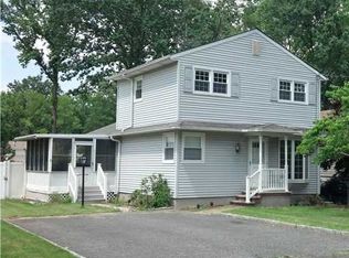 626 Spruce Rd, North Brunswick, NJ 08902