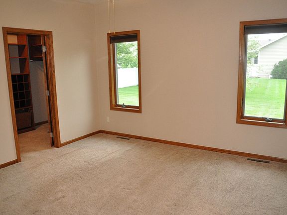 5th image of 1919 Moriarty Dr