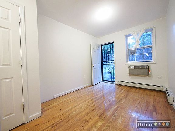 3rd image of 444 Evergreen Ave #1