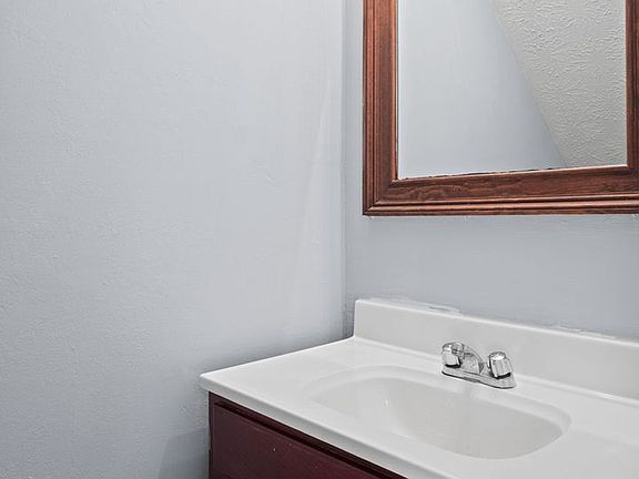 5th image of 360 N 19th St #360E
