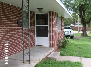 225 W 12th Ave APT C, Hutchinson, KS 67501