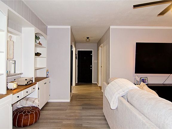 3rd image of 1405 Palo Blanco Cir