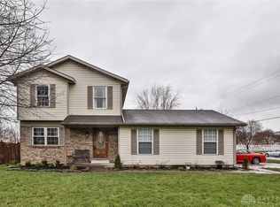 1900 Monarch Dr, Middletown, OH 45044