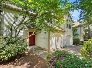 10106 NE 135th Ln #9, Kirkland, WA