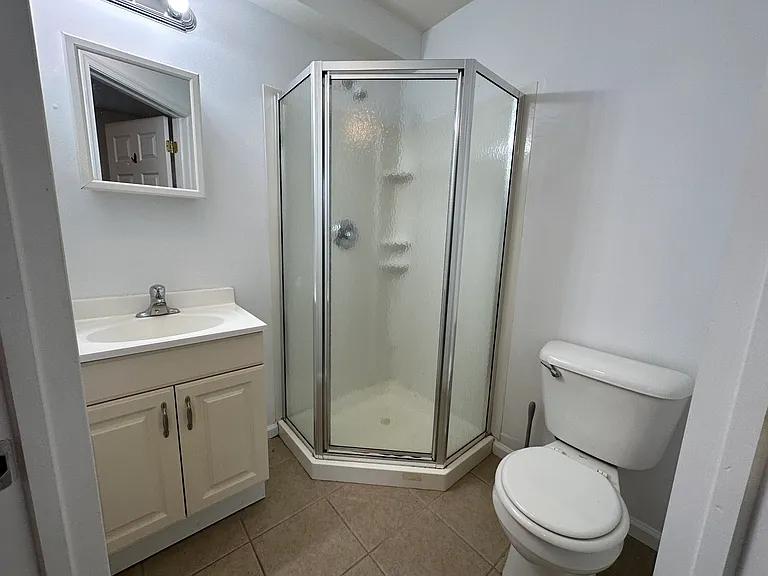 1734 Monument St #B — Photo 12