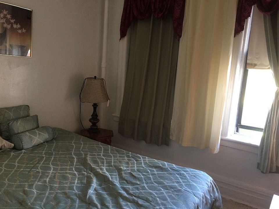2nd image of 498 W 133rd St APT 3W