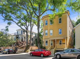 22 Decatur St #3, Cambridge, MA 02139