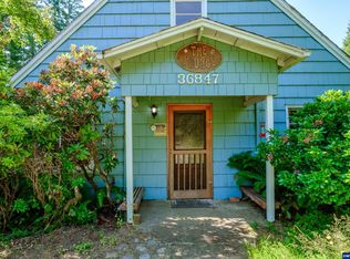 36847 Happy Hollow Rd, Blodgett, OR 97326