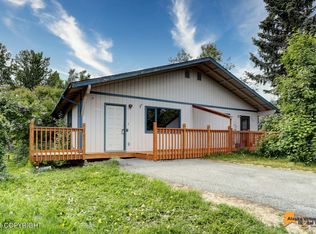 3940 Starburst Cir, Anchorage, AK 99517