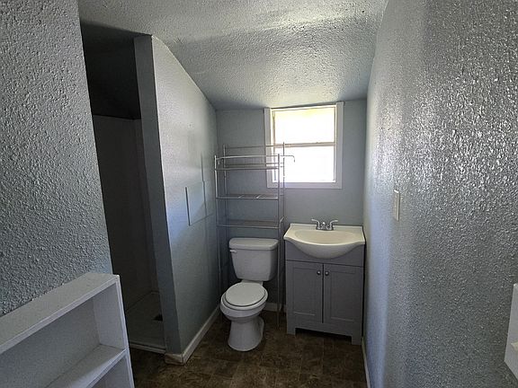 3rd image of 1512 N Esplanade St House 3