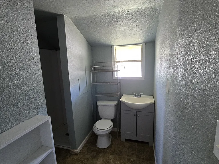 1512 N Esplanade St #3 — Photo 3