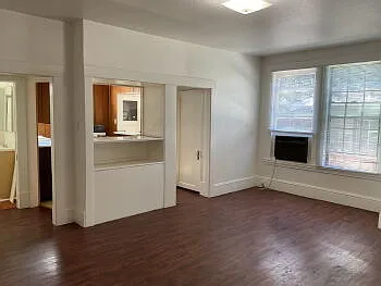 1 bed, 870 sqft, $1,395 — Photo 3