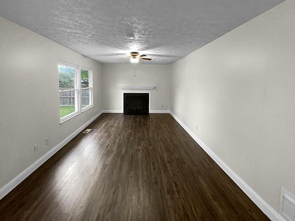 4th image of 430 Stonebridge Blvd