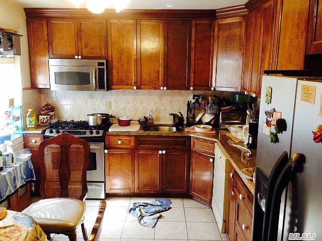 1st image of 3130 138th St APT 3C