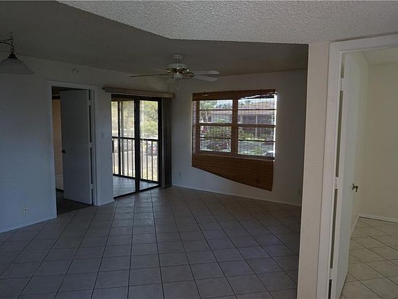 2nd image of 19505 Quesada Ave #M