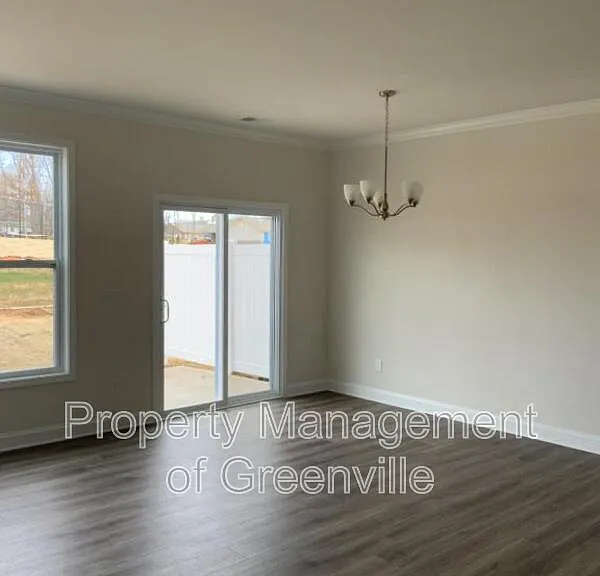431 Yellow Fox Rd — Photo 14