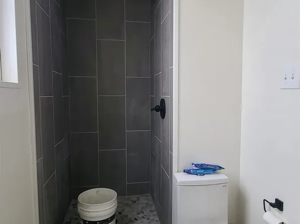 242 Bowers Street image 11 of 13