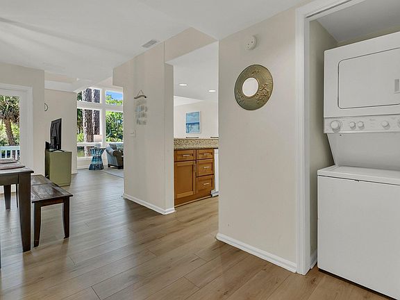 5th image of 483 Sea Cloud Cir