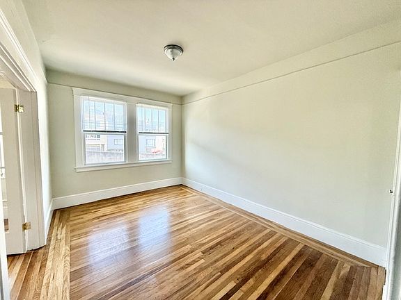 4th image of 1324 Broadway APT 2