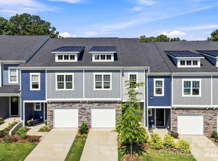2629 Ruby Dixon Crossing Dr, Gastonia, NC 28056