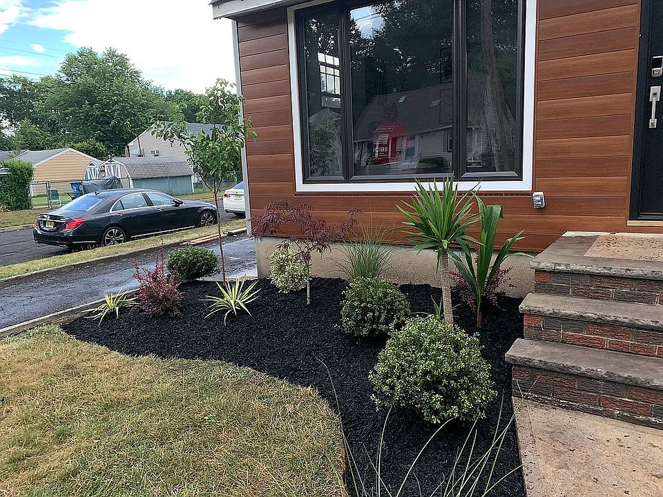 2nd image of 68 Lyon Ave