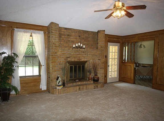 2nd image of 7537 Janetta Dr