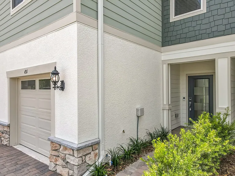 431 Meadowland Point — Photo 5