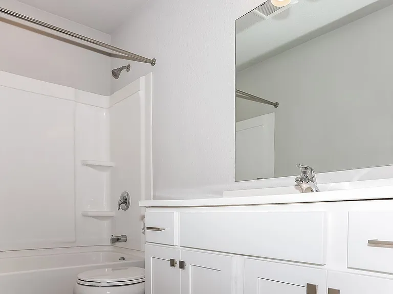 1301 Timber Hollow Ct — Photo 13