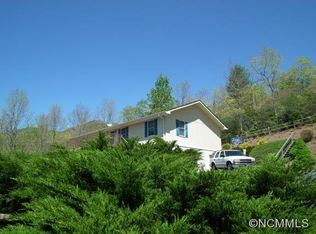 95 Sourwood Rdg, Black Mountain, NC 28711