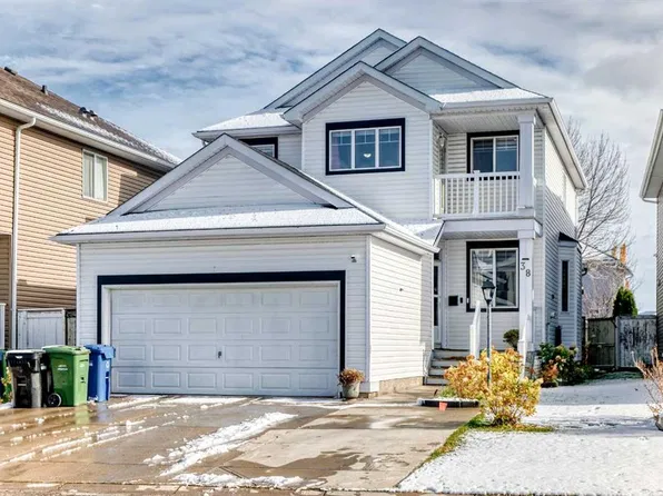 38 W Coral Reef Cres NE, Calgary, AB T3J 3Y4