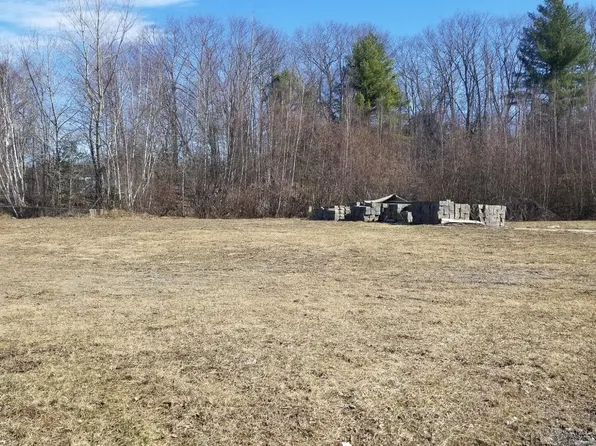 5 Grindstone Road, Medway, ME 04460