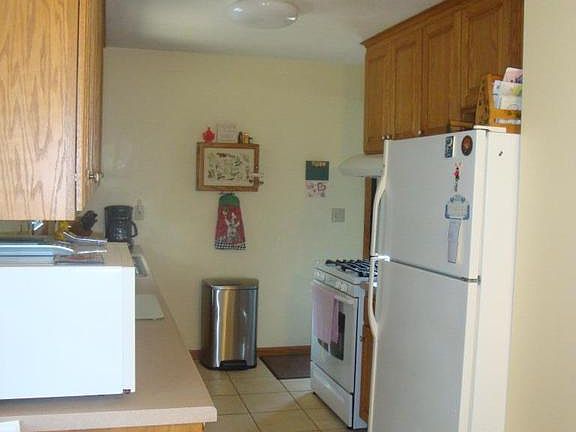 3rd image of 2312 County Road East E