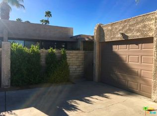 823 Cerritos Rd, Palm Springs, CA 92262