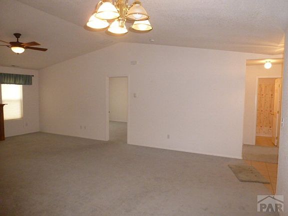 5th image of 1619 Horseshoe Pl