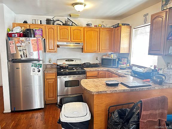 3rd image of 14045 Charles Lane