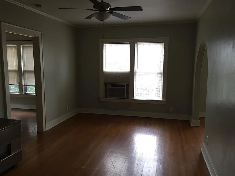 2517 Grove Cir — Photo 5