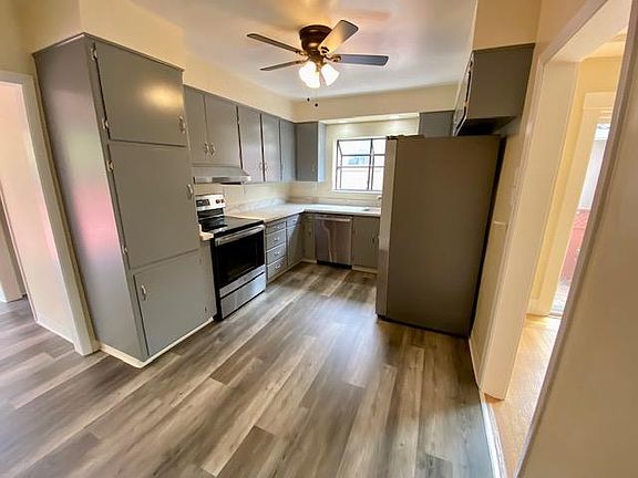 5th image of 1330 Cortez Ave