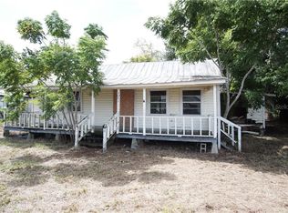 1053 Meadow Lawn St, Fort Meade, FL 33841