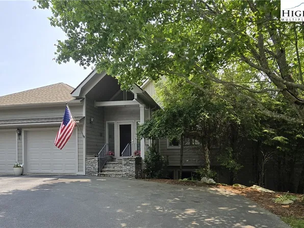 143 Grassy Knoll Way, Blowing Rock, NC 28605