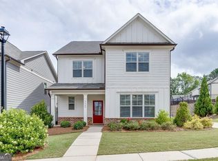 5404 Falling Branch Ct, Flowery Branch, GA 30542