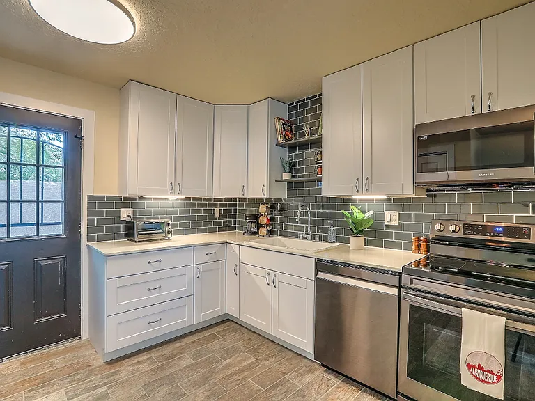 3533 Vail Ave SE #A — Photo 8
