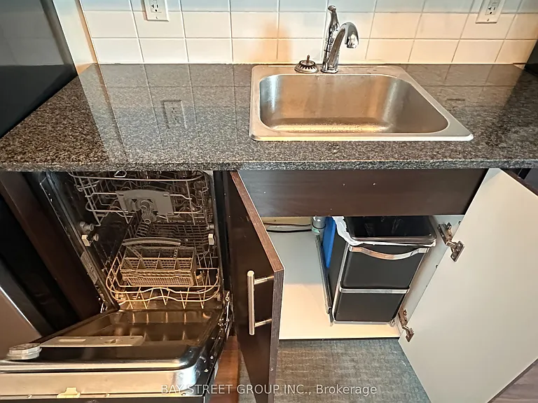 50 Town Centre Ct #1707 — Photo 7