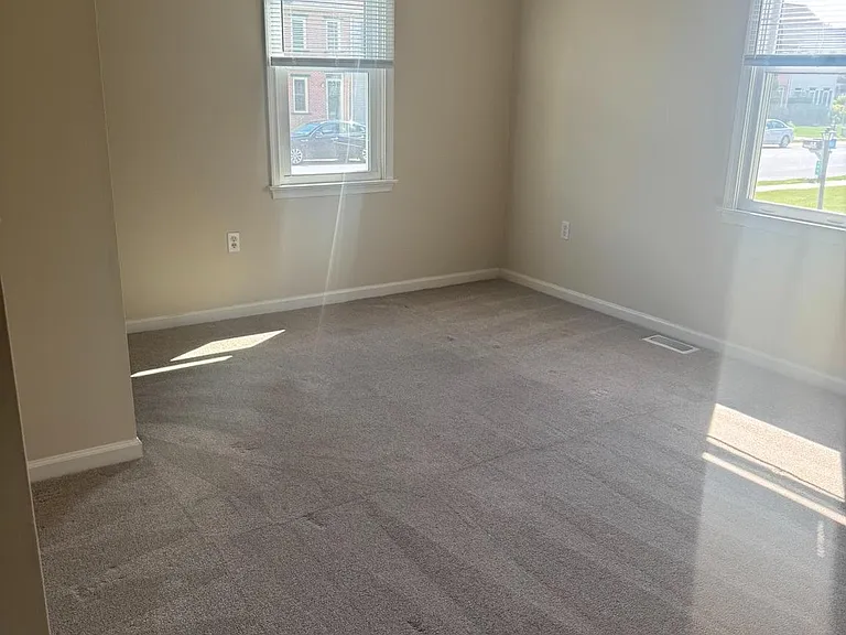 536 Bracken Dr — Photo 3